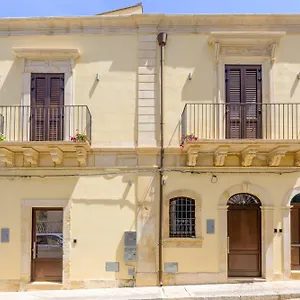 Rosa Barocca Noto
